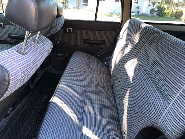 1985 Gray Toyota Land Cruiser