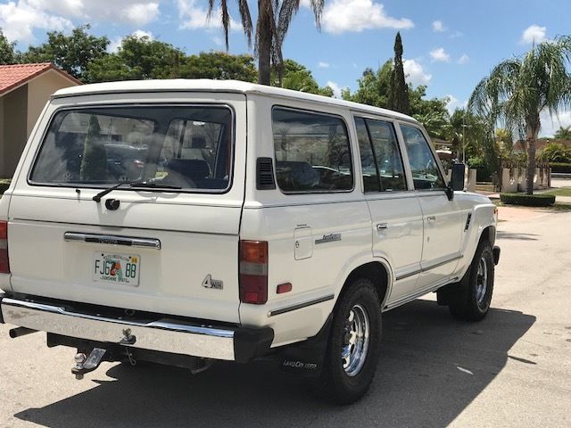 1988 White Toyota Land Cruiser SUV