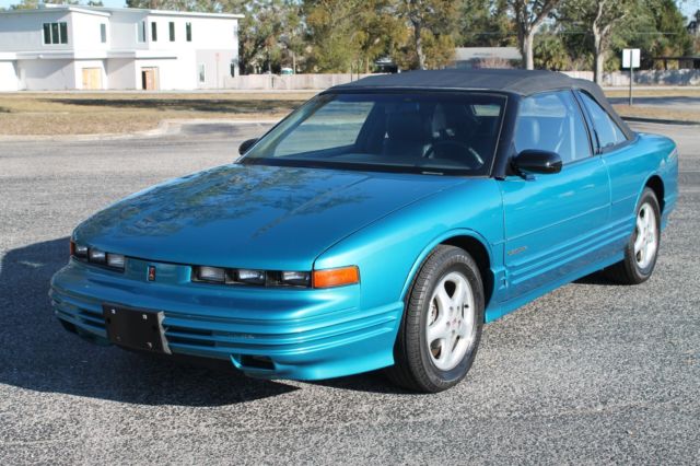 1994 Gray Oldsmobile Cutlass Convertible