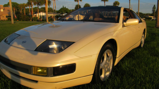 1991 White Nissan 300ZX Coupe