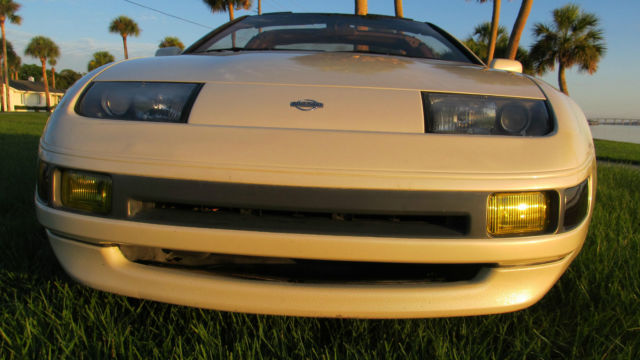 1991 White Nissan 300ZX Coupe