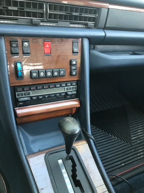 1991 Blue Mercedes-Benz 300-Series