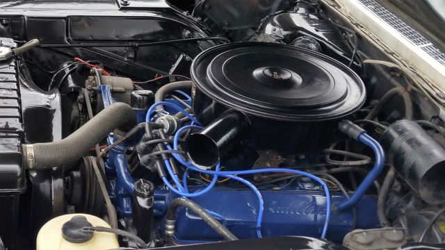 1964 White Cadillac Series 62 Sedan