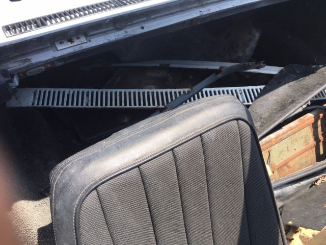 1968 Bare Fiberglass, some primer Chevrolet Corvette Coupe