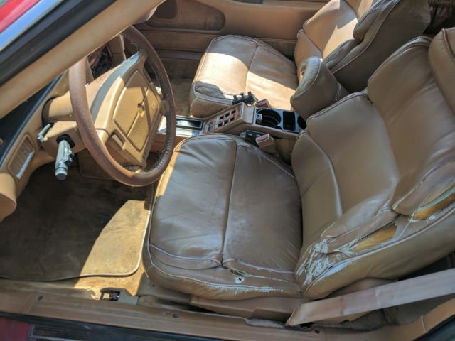 1990 Red Chrysler TC Maserati Convertible