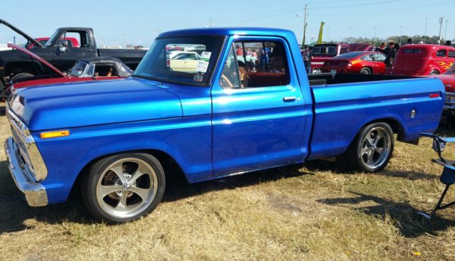 1974 Viper Blue Ford F-100 Pickup Truck