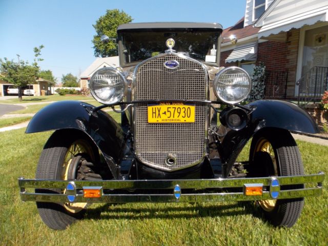 1930 Copra Drab, Chicle Drab Ford Model A Coupe