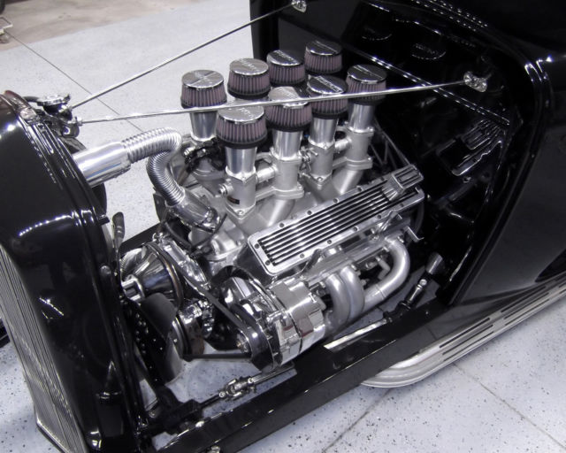 1932 Black Ford COUPE