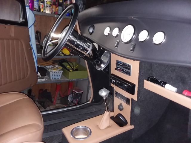 1932 Green Ford Model 18 Coupe 3 Window