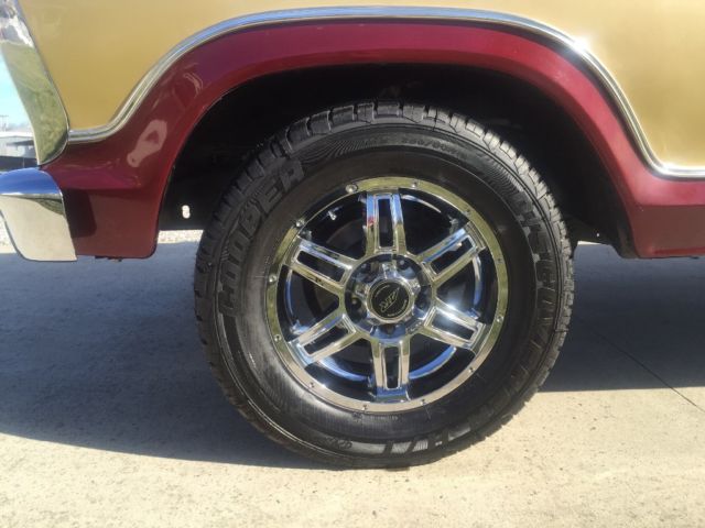 1977 Gold and burgundy Ford F-100 Standard Cab Pickup