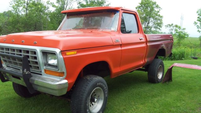 1979 Orange Ford F-150 Standard Cab Pickup