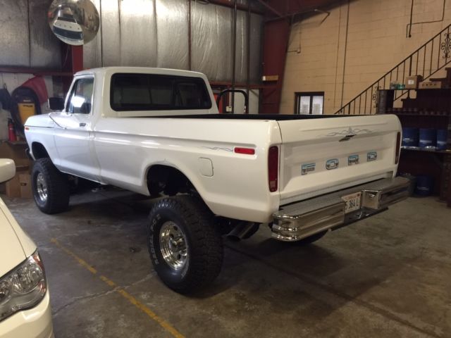 1979 white Ford F-250 Standard Cab Pickup