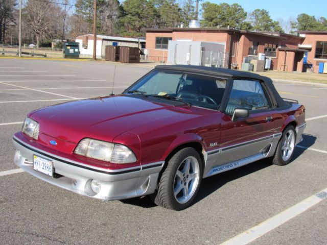 1990 Ford Mustang Convertible
