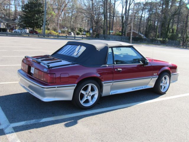1990 Ford Mustang Convertible