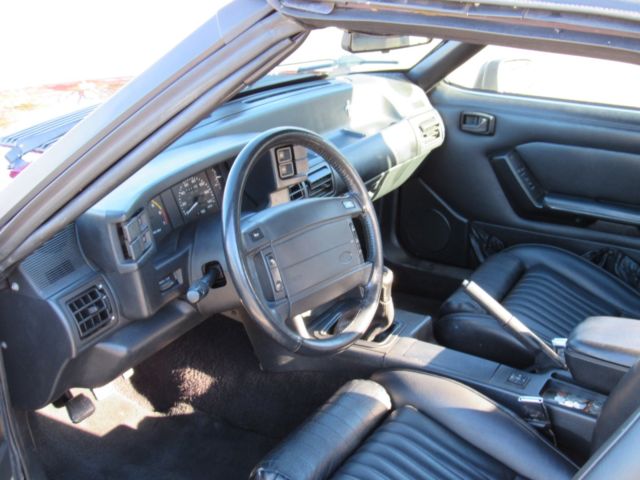 1990 Ford Mustang Convertible