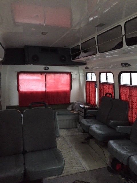 1991 Red Ford F-350 MINI BUS VAN