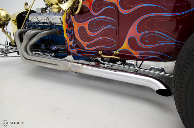 1923 Burgundy Ford Model T Convertible