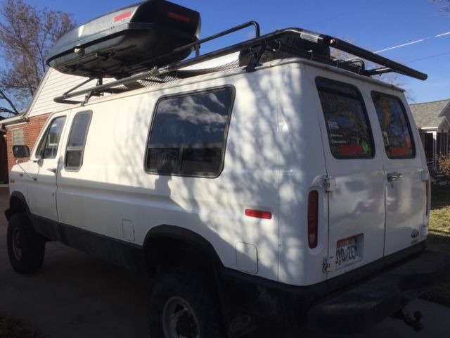 1983 White Ford E-Series Van Van Camper