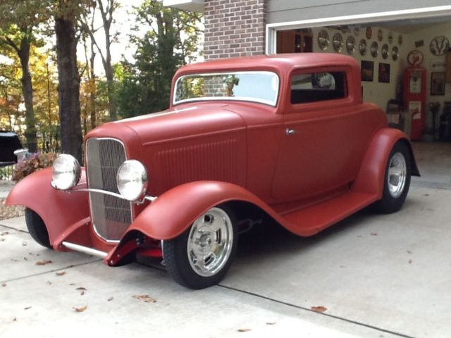 1932 Red oxide urethane  Ford 3 window coupe Coupe