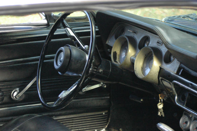 1967 Blue Ford Mustang coupe