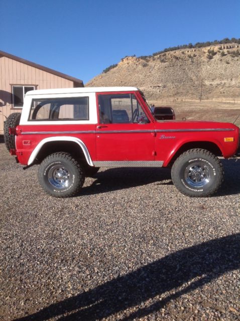 1970 Red Ford Bronco SUV