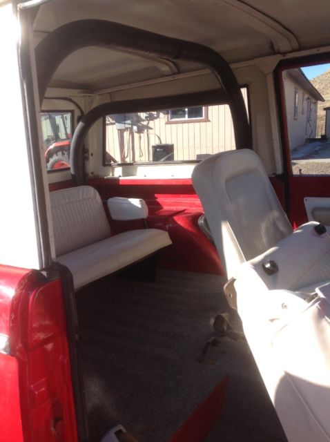 1970 Red Ford Bronco SUV