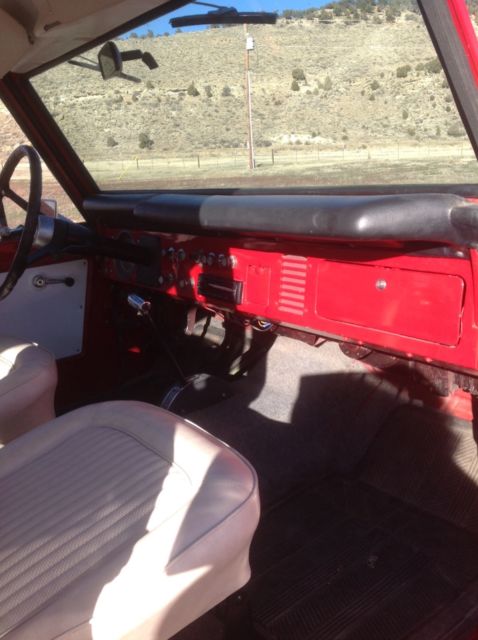 1970 Red Ford Bronco SUV