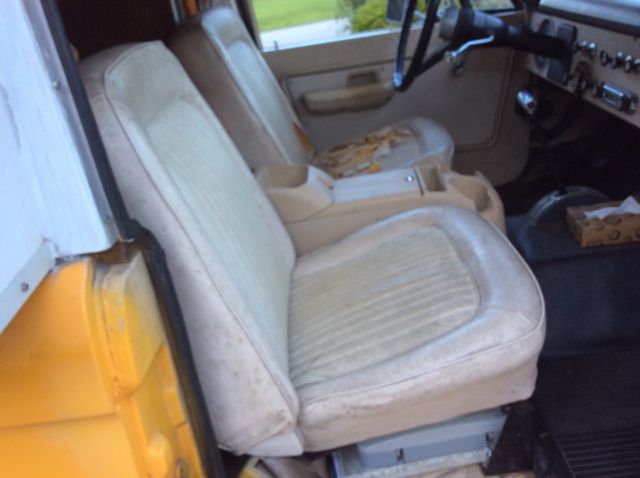 1970 Chrome Yellow Ford Bronco Pick up