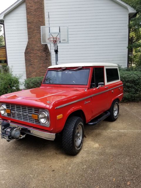1974 Red Ford Bronco