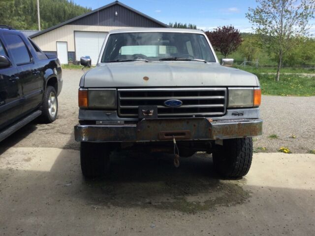 1990 Gray Ford Bronco