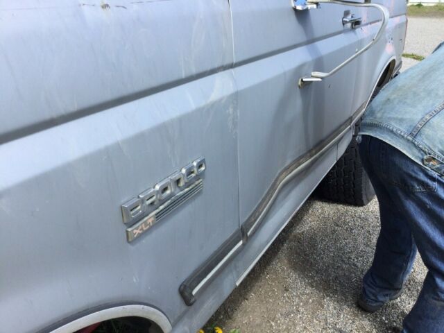 1990 Gray Ford Bronco