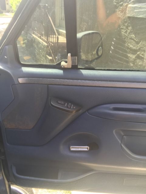 1994 Midnight Blue Ford Bronco SUV