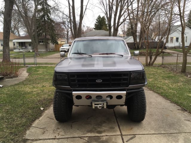 1981 Gray Ford Bronco