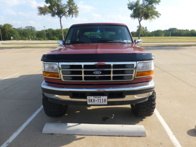 1994 (RARE) Desert Copper Metallic Ford Bronco SUV