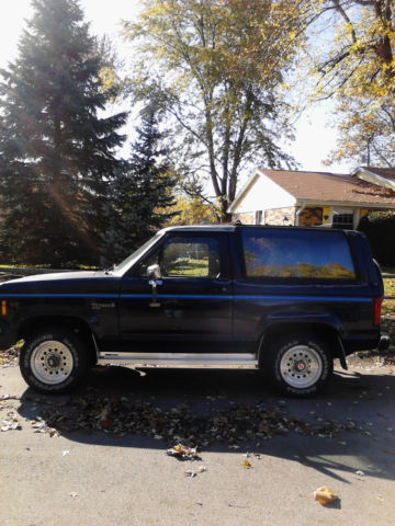 1988 Blue Ford Bronco II SUV