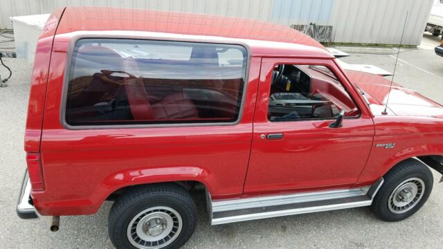 1989 Red Ford Bronco II 2d