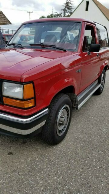 1989 Red Ford Bronco II 2d