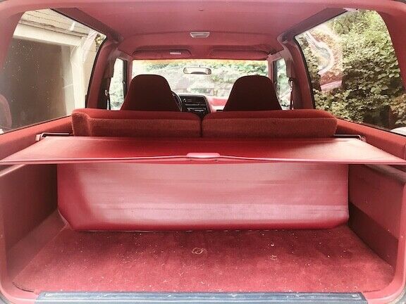 1989 White Ford Bronco II SUV