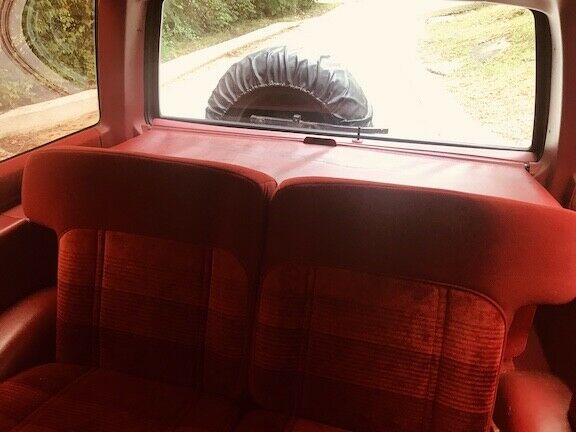 1989 White Ford Bronco II SUV