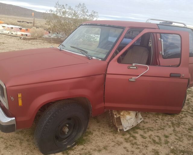 1987 Burgundy Ford Bronco II SUV