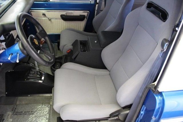 1972 Blue Ford Bronco SUV