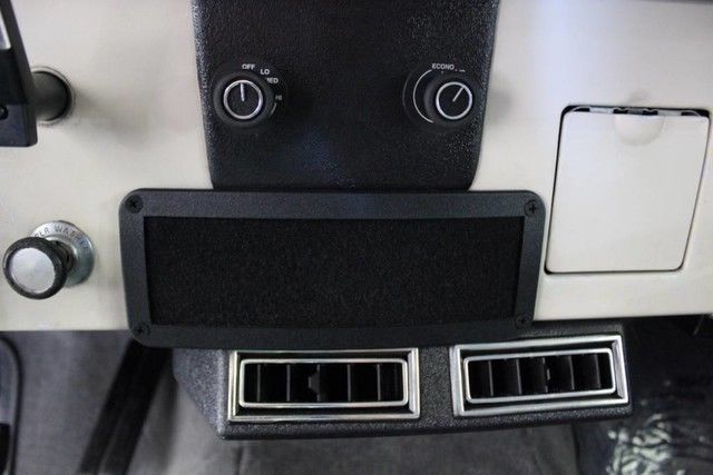 1972 Blue Ford Bronco SUV