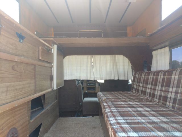 1986 Red Ford Bronco SUV