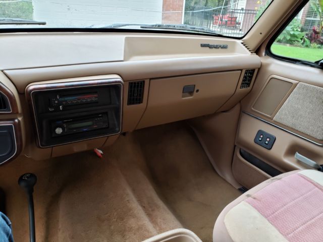 1989 Brown Ford Bronco