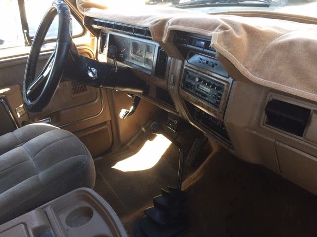 1986 Tan Ford Bronco SUV