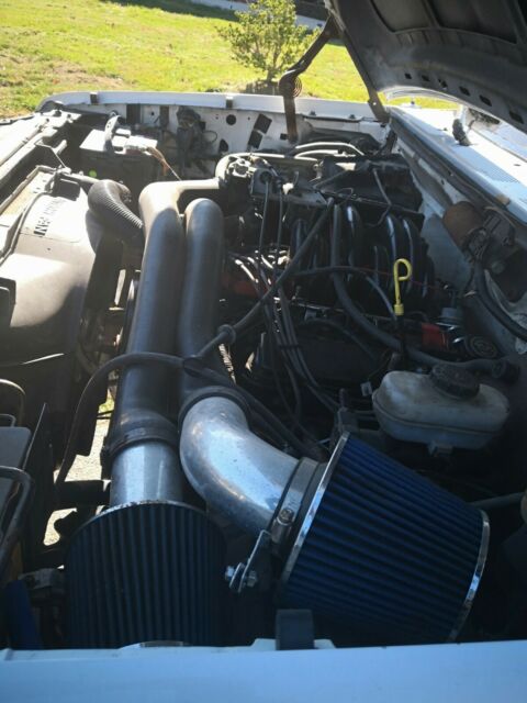 1992 White Ford Bronco