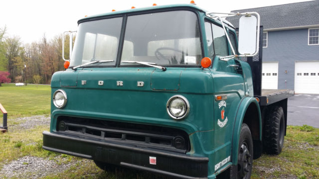 1975 Green Ford Ford C 600 Flatbed