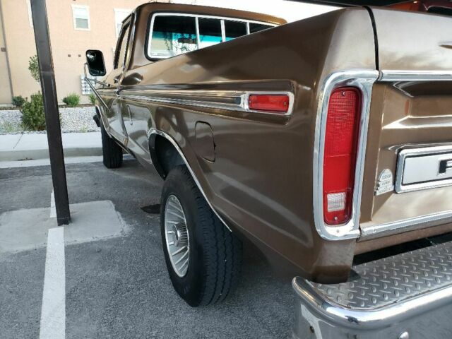 1979 Brown Ford F-250 Standard Cab Pickup