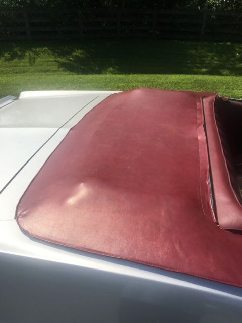 1972 Silver Ford LTD Convertible