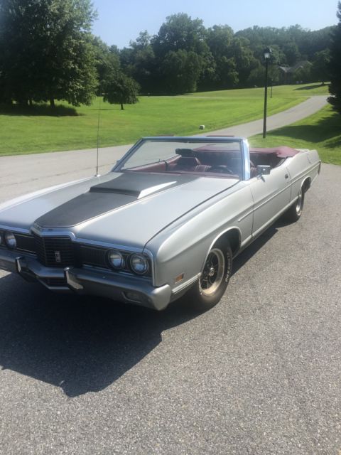 1972 Silver Ford LTD Convertible